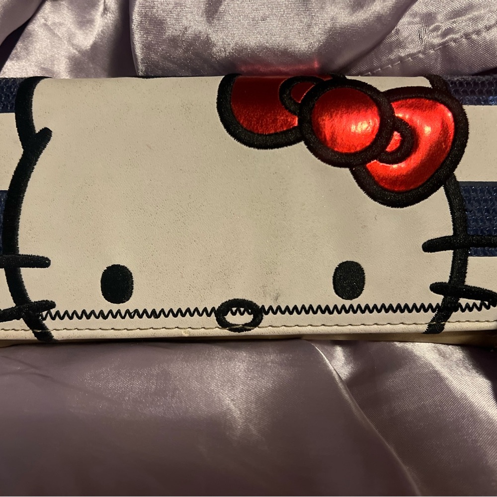 Hello Kitty Wallet with Red Bow
